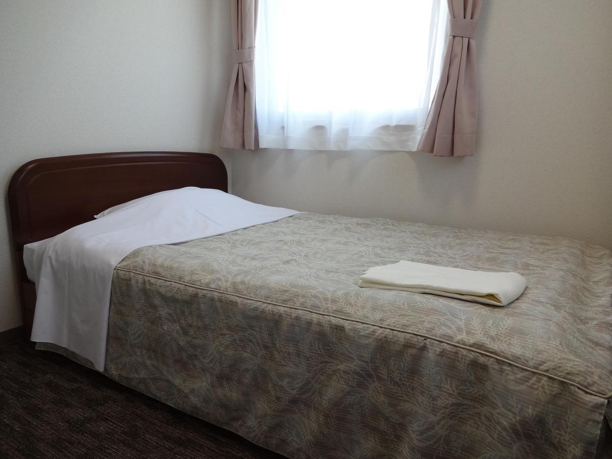 Ushiku City Hotel Ekimaekan Экстерьер фото